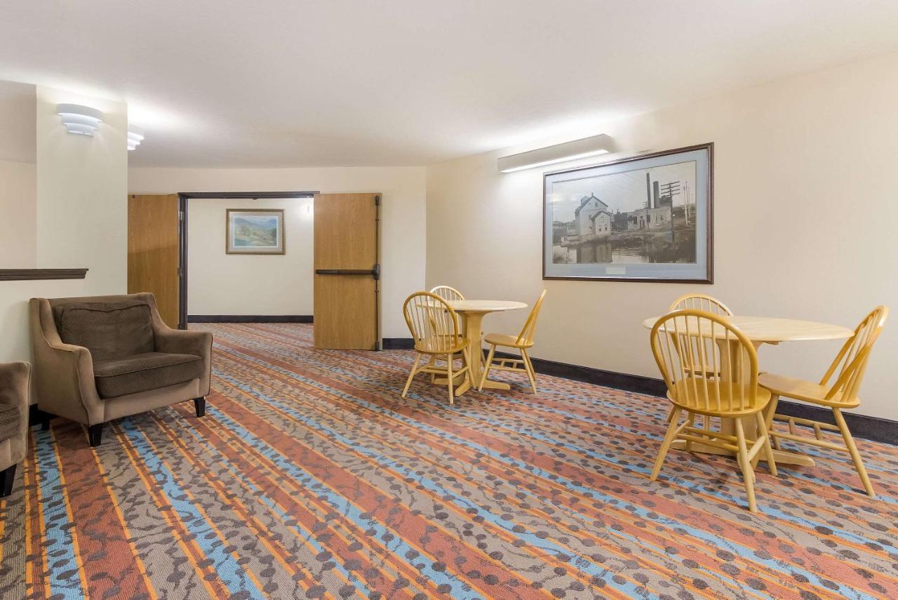 Sleep Inn Airport Су-Фолс Екстер'єр фото